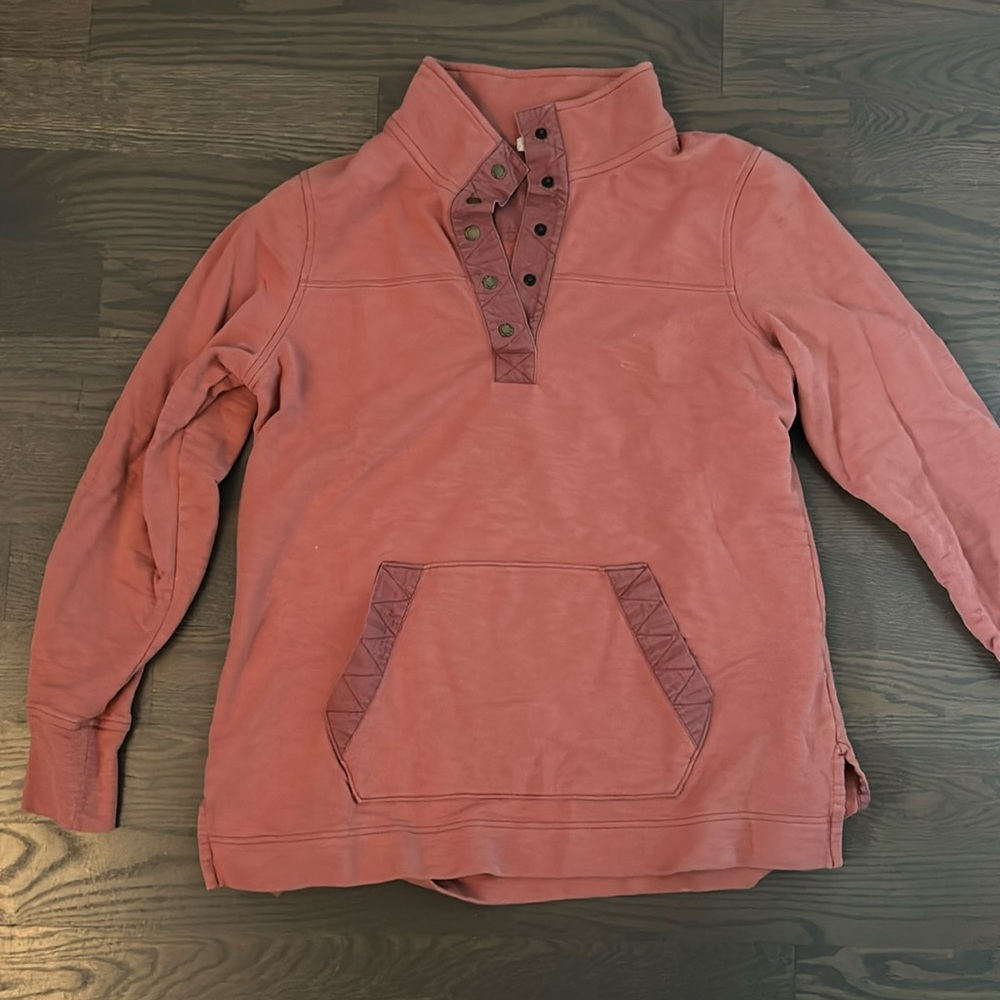 LL Bean 1/4 zip. Never worn